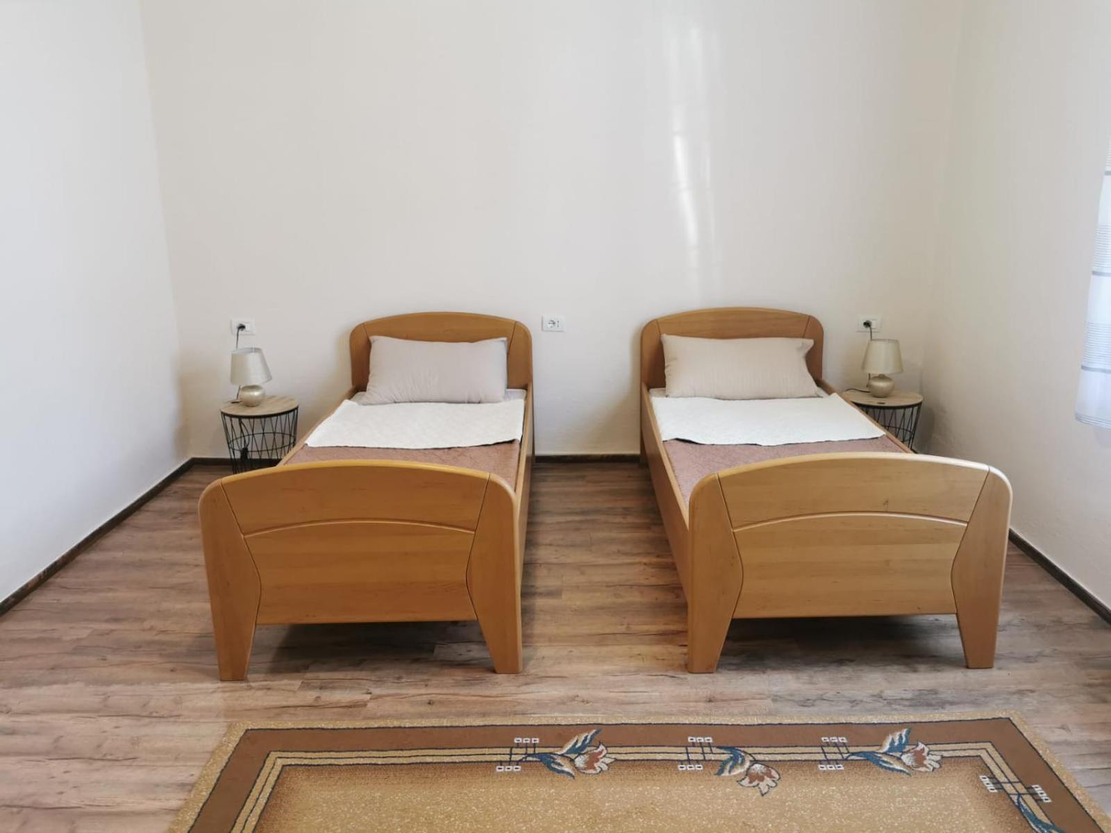 Gm Tirana Hostel Dış mekan fotoğraf